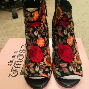 Crown Vintage Shoes - Crown Vintage Frankie Embroidered Booties Crown Vintage Shoes - Crown Vintage Frankie Embroidered Booties